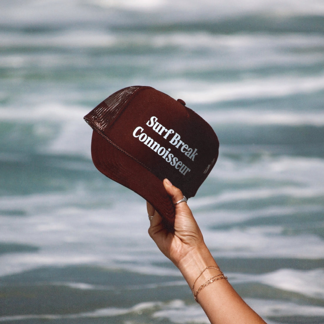 Surf Break Connoisseur Trucker